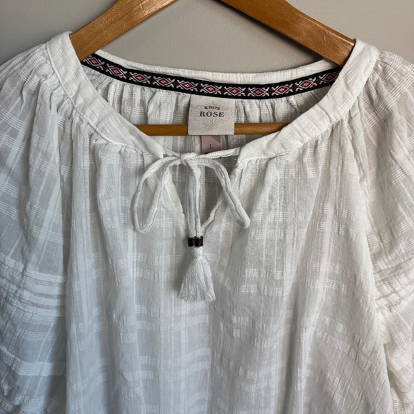 Knox Rose 1/2 Ballon Sleeve Sheer Layering V-Neck Top White Size Large Tassels - Picture 5 of 15